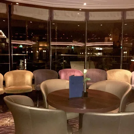 Botel Select Ms Charles Dickens - 5*